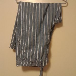 American Eagle Size 16